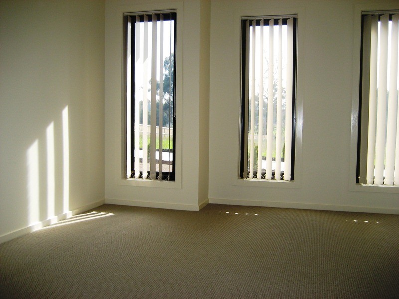 11 Denbeigh Court, Warragul VIC 3820