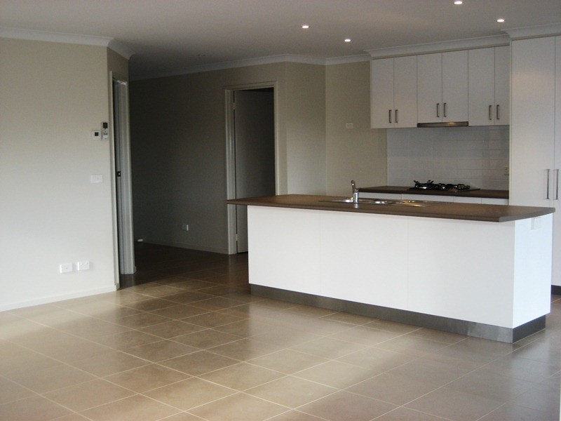 182 Twin Ranges Drive, Warragul VIC 3820