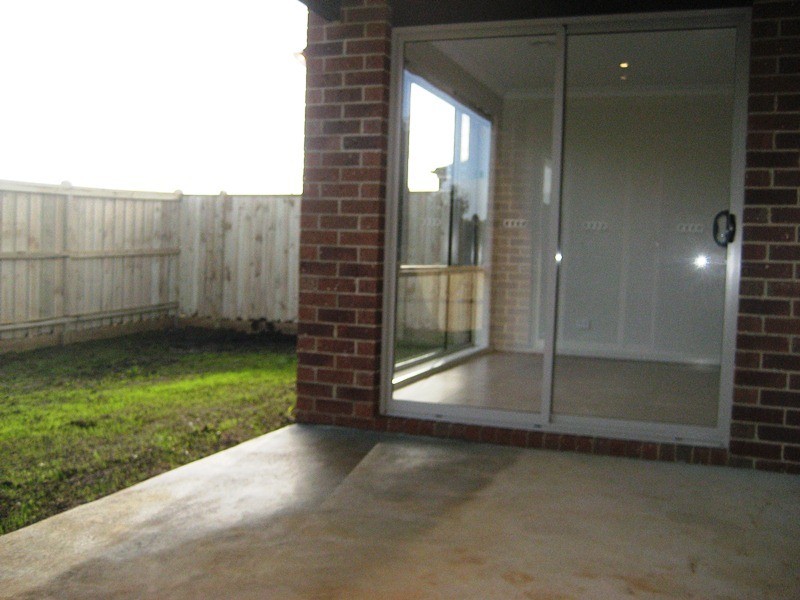 182 Twin Ranges Drive, Warragul VIC 3820