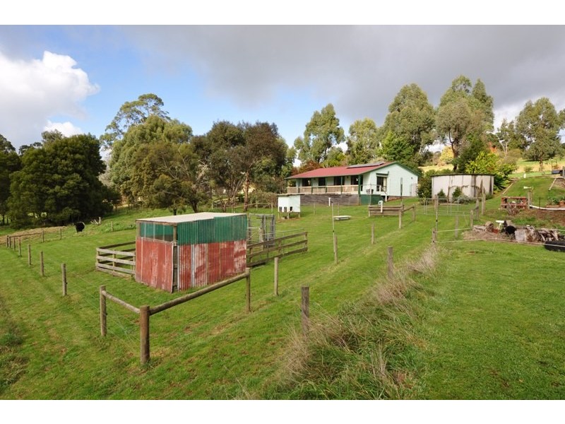 305 East West Road, Warragul VIC 3820