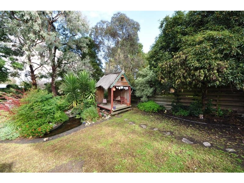 2 Petty Road, Bunyip VIC 3815
