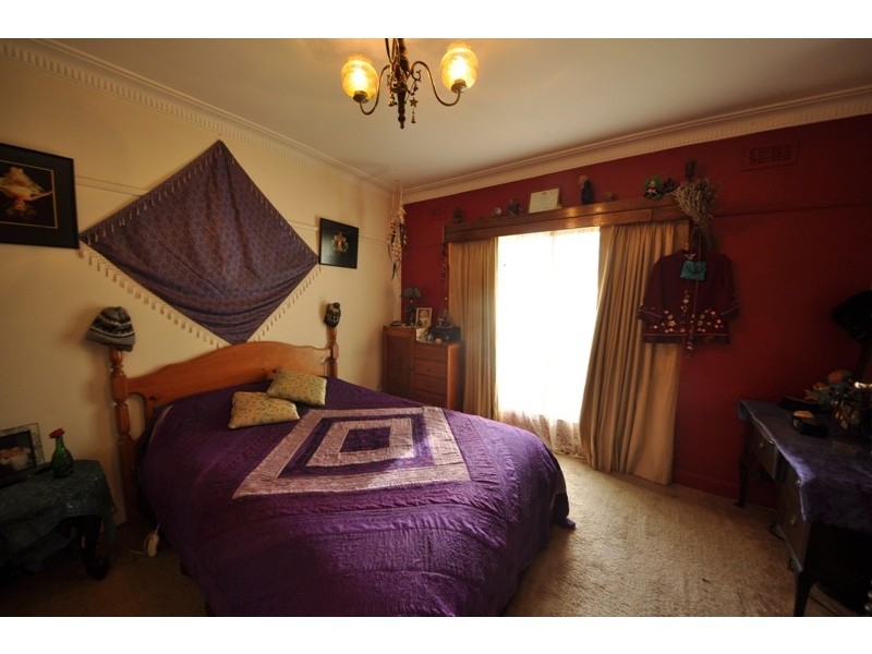 2 Petty Road, Bunyip VIC 3815