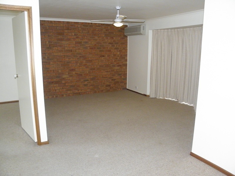 38 Calway Street, Drouin VIC 3818