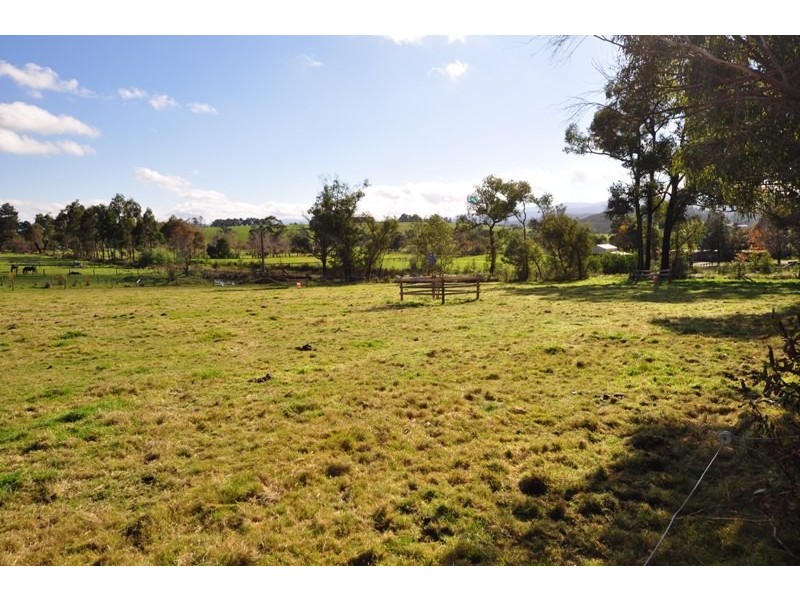 109 Forest Road, Labertouche VIC 3816