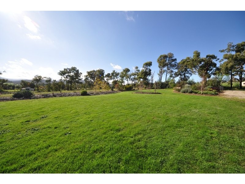 109 Forest Road, Labertouche VIC 3816