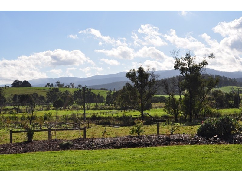 109 Forest Road, Labertouche VIC 3816