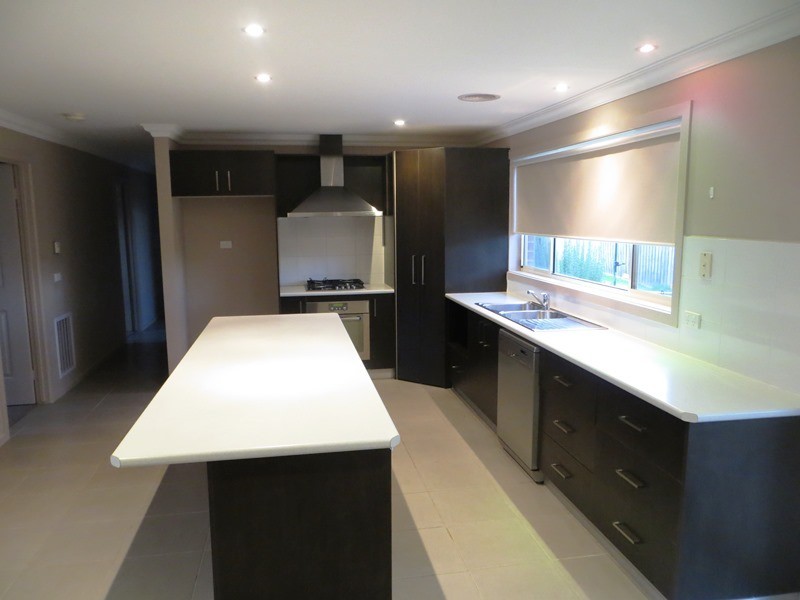 14 North Road, Warragul VIC 3820