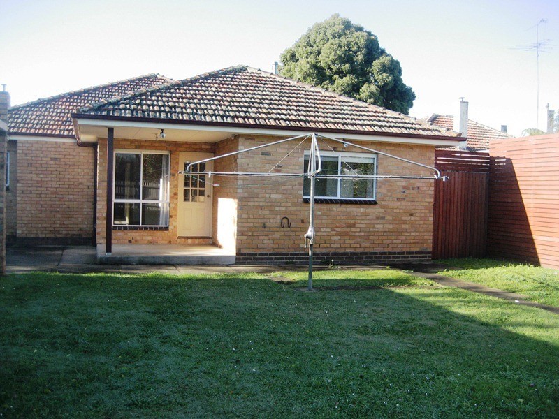 45 Peace Avenue, Warragul VIC 3820