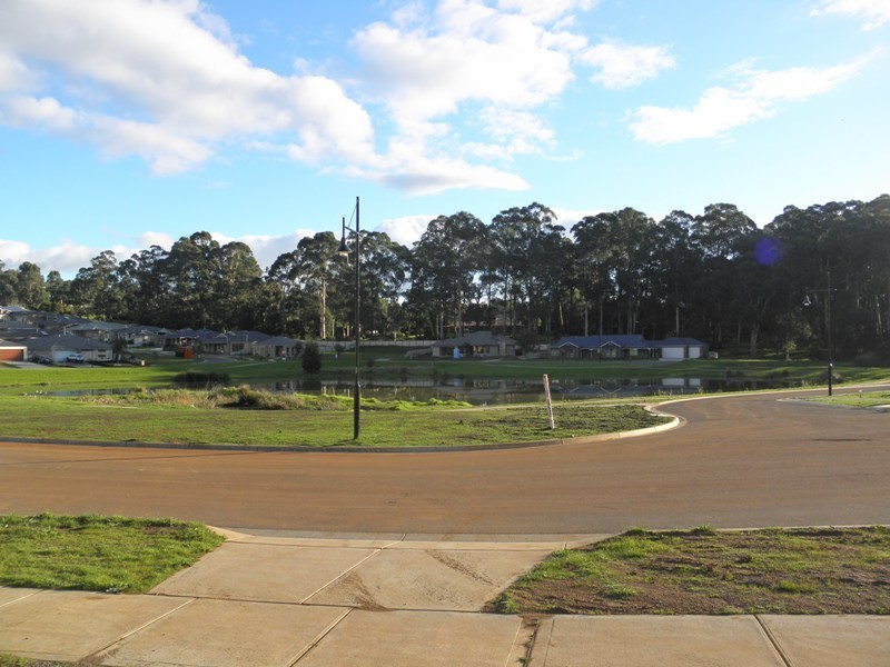 Lot 60 Waterside Drive, Drouin VIC 3818