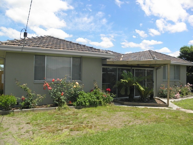 33 Princes Avenue, Longwarry VIC 3816