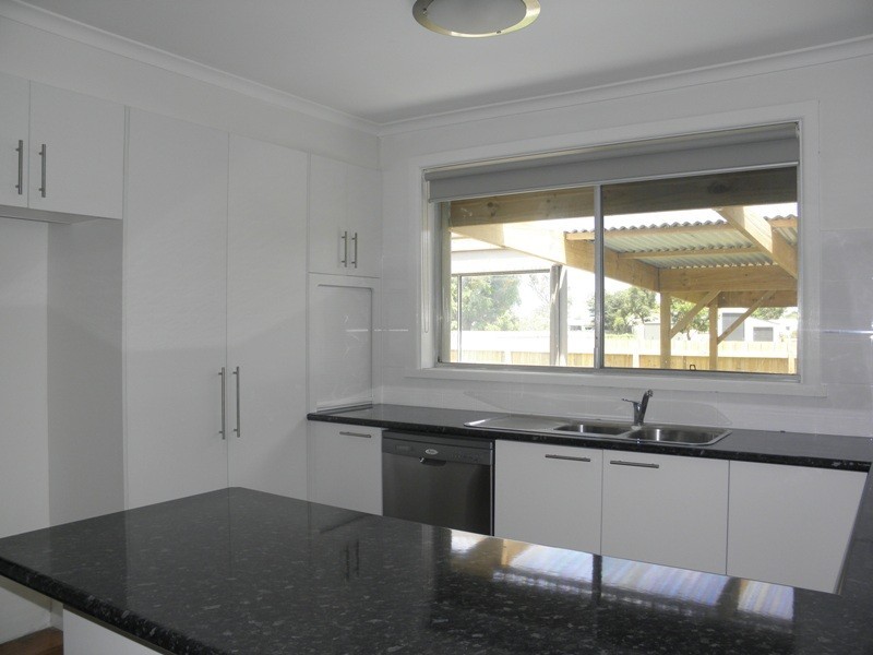 33 Princes Avenue, Longwarry VIC 3816