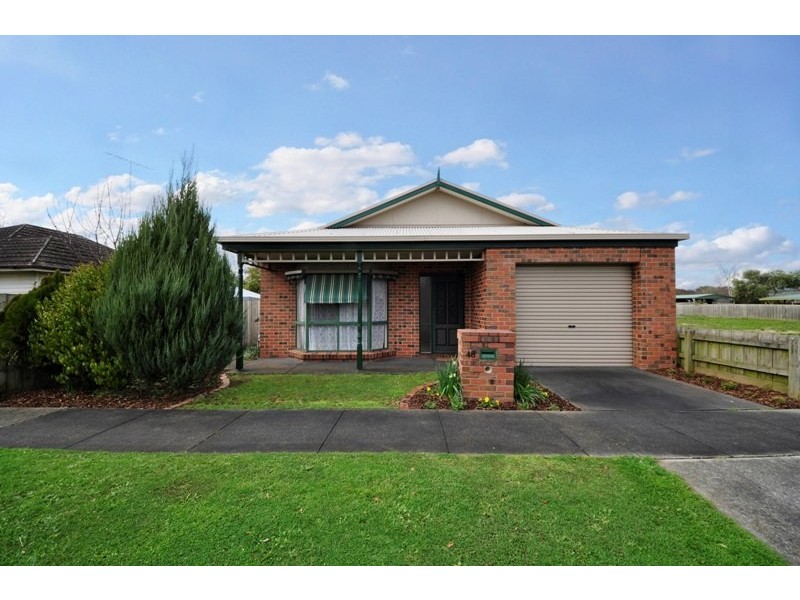 48 Gladstone Street, Warragul VIC 3820