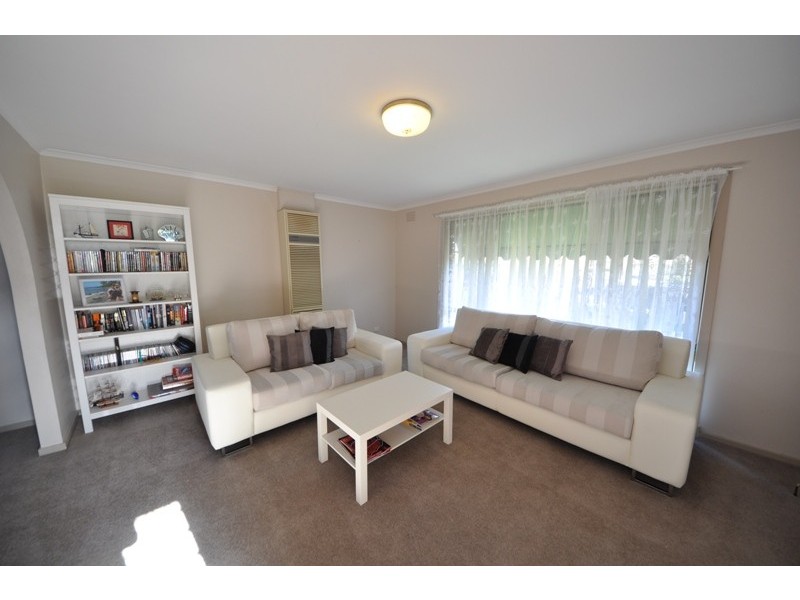 2/11 Margaret Street, Warragul VIC 3820