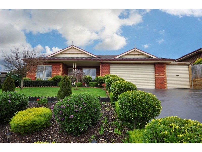 15 Cypress Court., Drouin VIC 3818