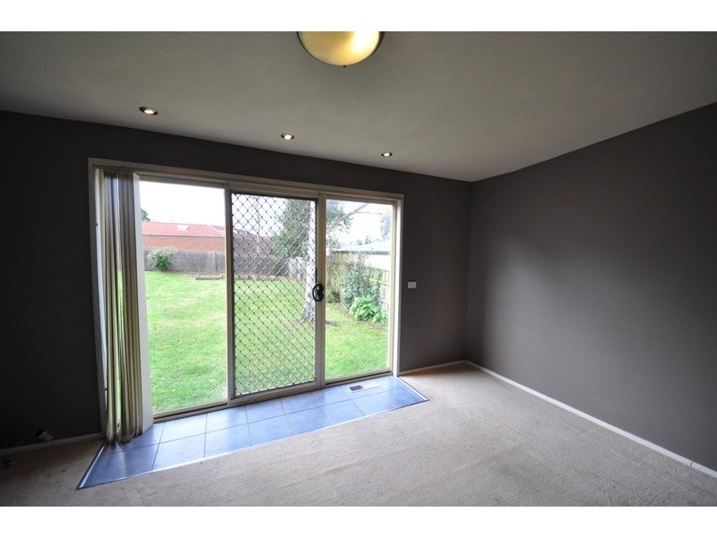 18 George Street, Warragul VIC 3820