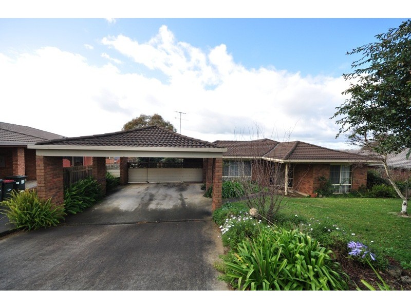 9 Mitchell Court, Warragul VIC 3820