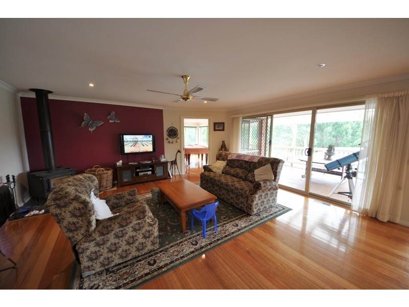 9 Muirhead Close, Warragul VIC 3820