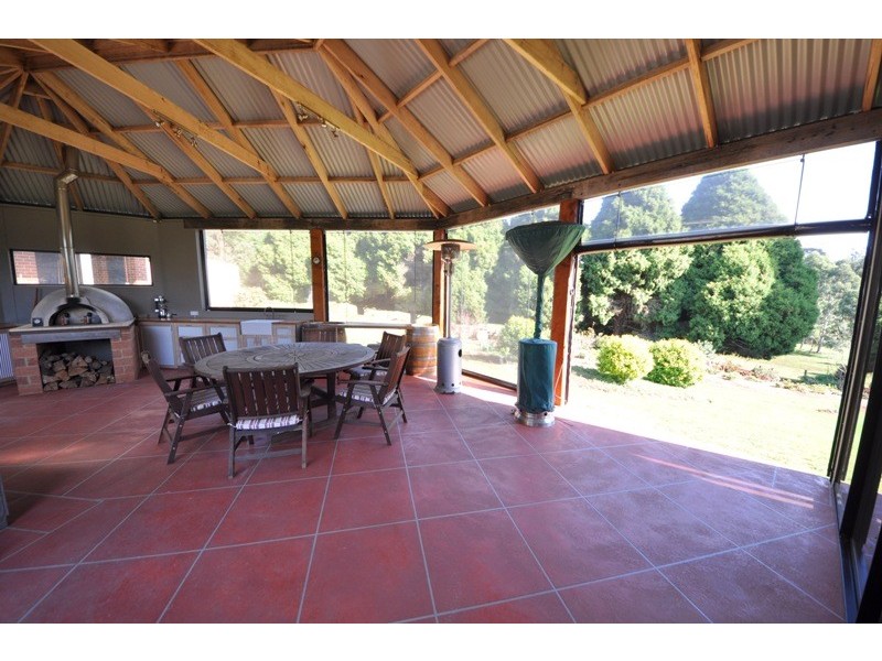 9 Muirhead Close, Warragul VIC 3820