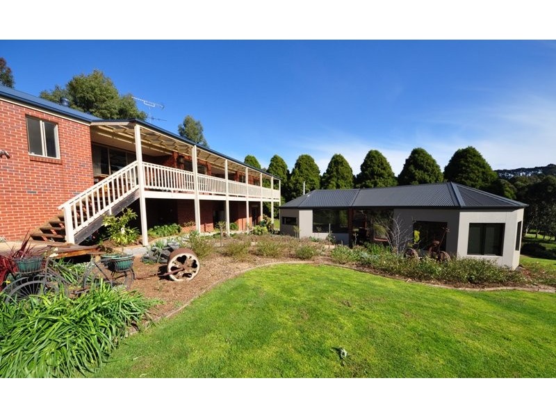 9 Muirhead Close, Warragul VIC 3820