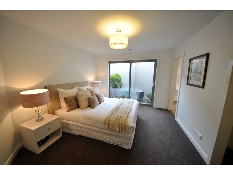 21 Caton Street, Warragul VIC 3820