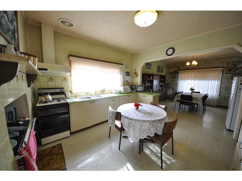 19 Henrietta Street, Warragul VIC 3820