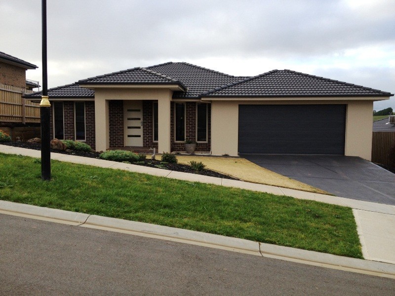 11 Paulan Court, Warragul VIC 3820