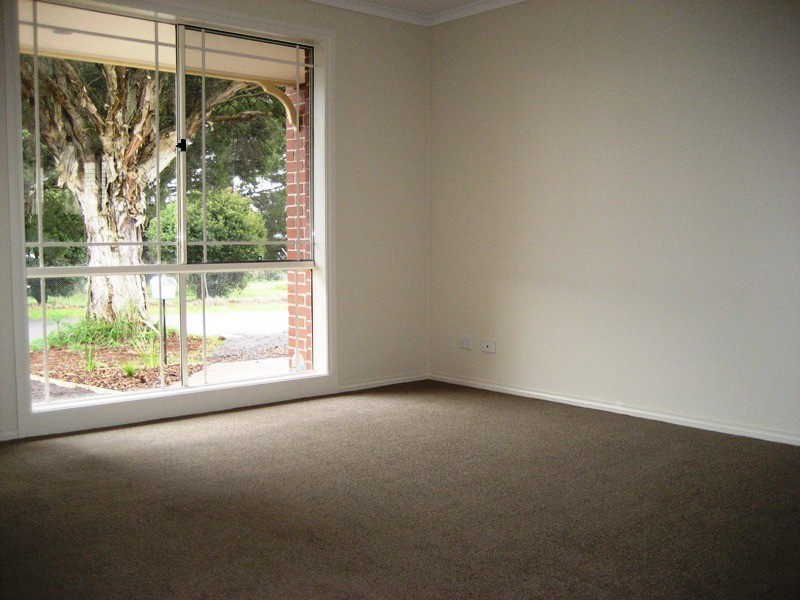 2a Norman Road, Drouin VIC 3818