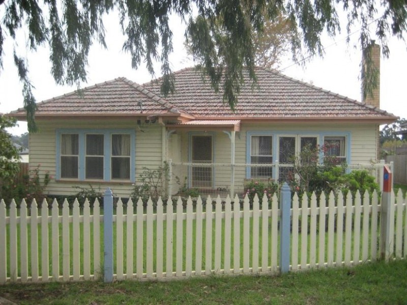 35 Hearn Street, Drouin VIC 3818