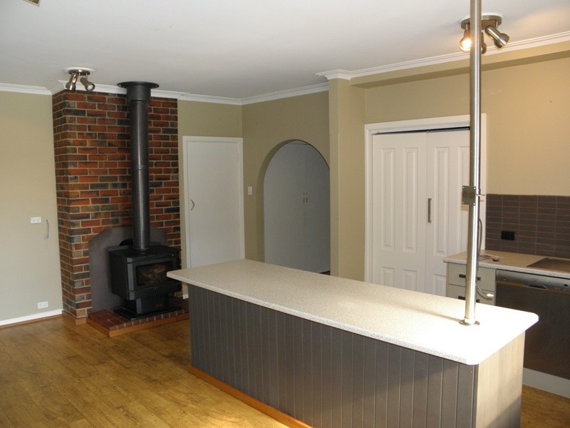 11 Paterson Street, Drouin East VIC 3818