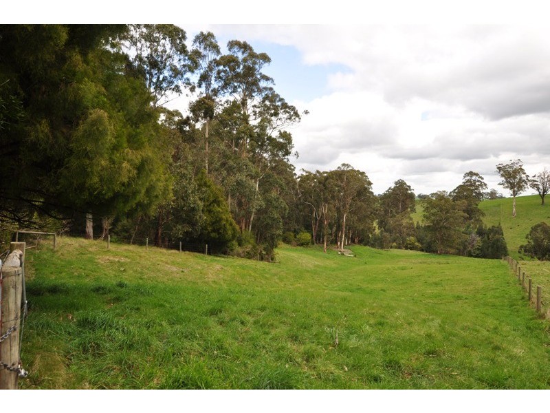 49 Fraser Spur Road, Neerim South VIC 3831