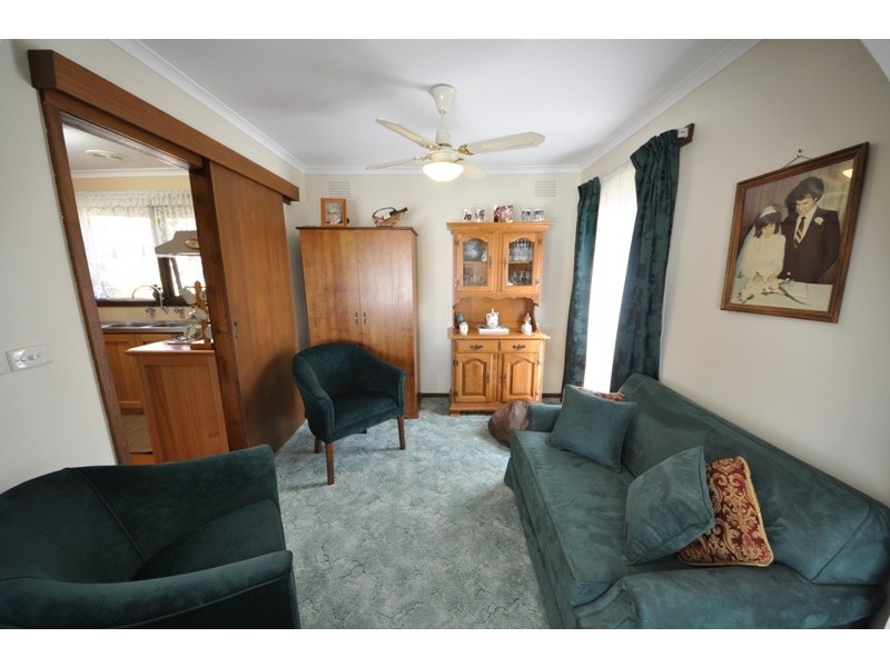 11 McCulloch Avenue, Warragul VIC 3820