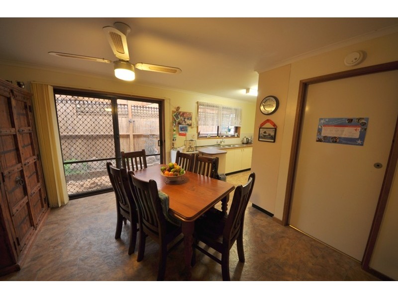 24 Boronia Street, Drouin VIC 3818