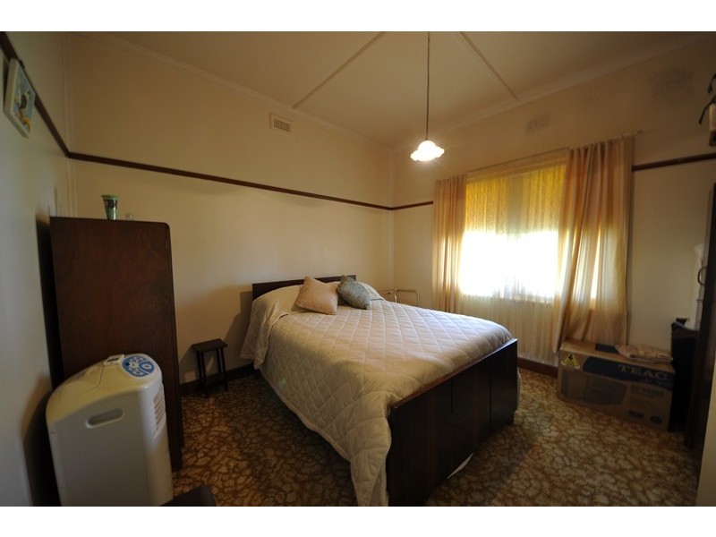 23 Hallyburton Grove, Warragul VIC 3820