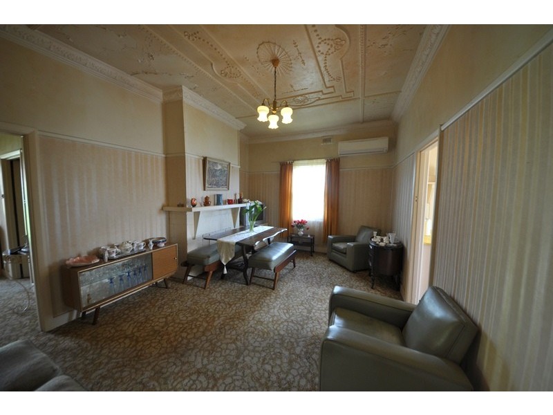 23 Hallyburton Grove, Warragul VIC 3820