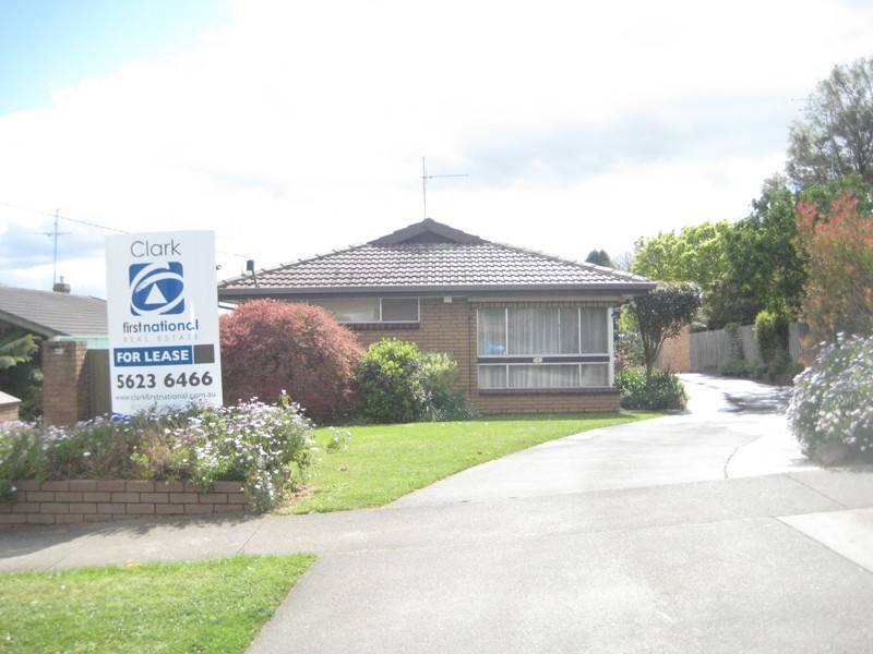143 Albert Road, Warragul VIC 3820