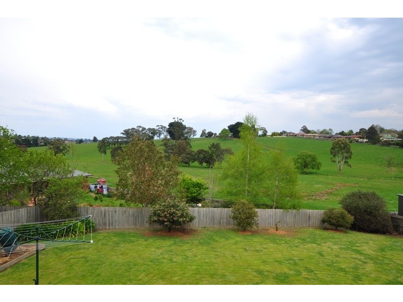 9 Cherrywood Place, Warragul VIC 3820
