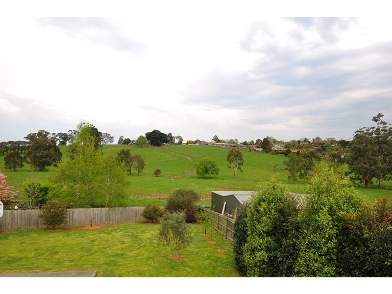 9 Cherrywood Place, Warragul VIC 3820