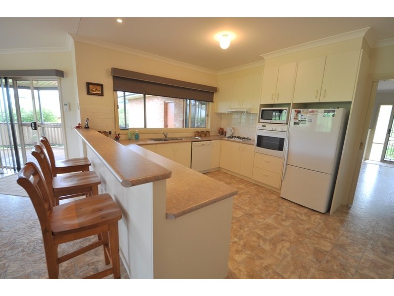 9 Cherrywood Place, Warragul VIC 3820