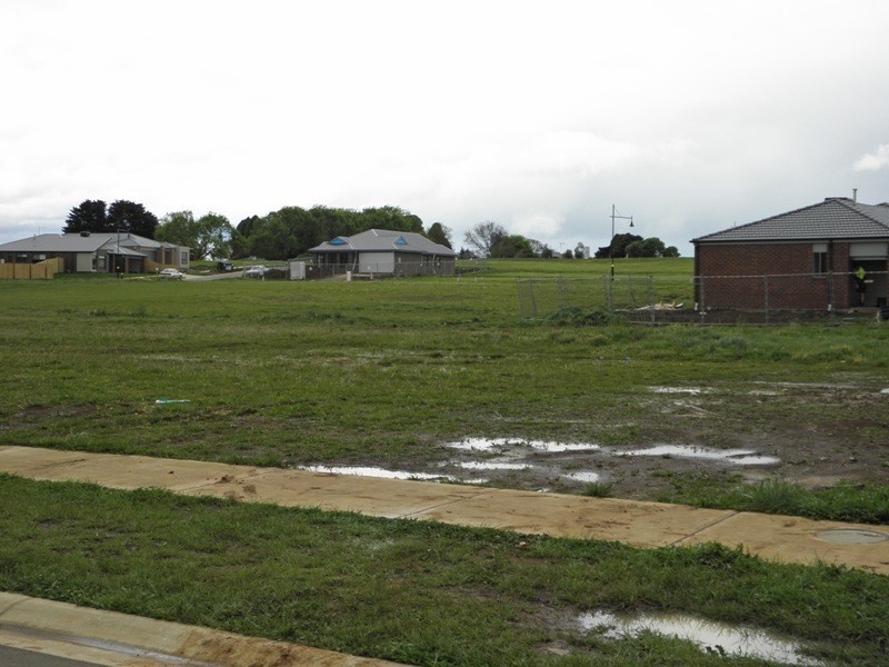 Lot 242,  Lewisham Court, Warragul VIC 3820