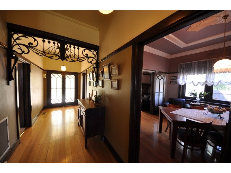 82 Albert Street, Warragul VIC 3820