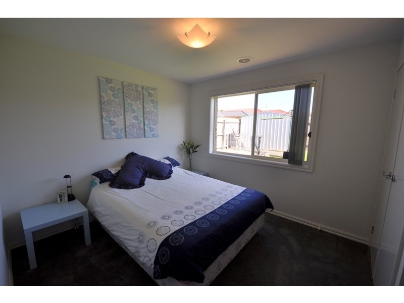 23 Rivendale Crescent, Drouin VIC 3818