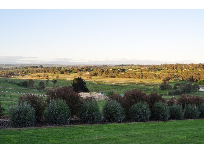 953 Princes Way, Drouin VIC 3818