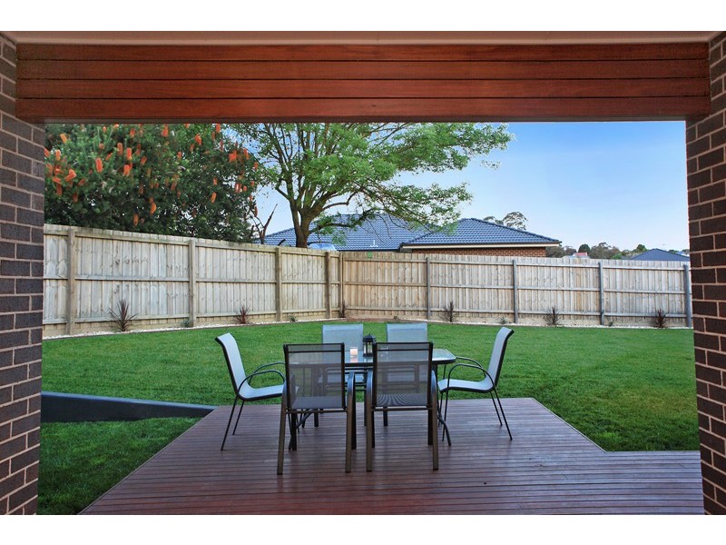 2 Isabella Court, Drouin VIC 3818