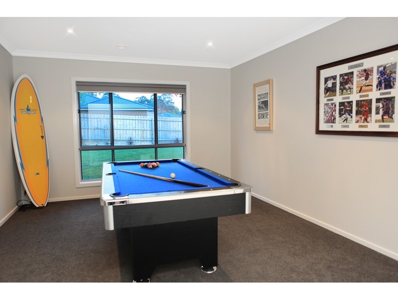 2 Isabella Court, Drouin VIC 3818