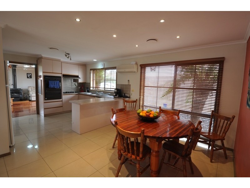 1 McClure Street, Drouin VIC 3818