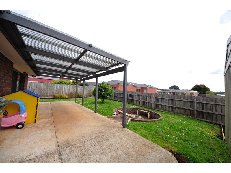 1 McClure Street, Drouin VIC 3818