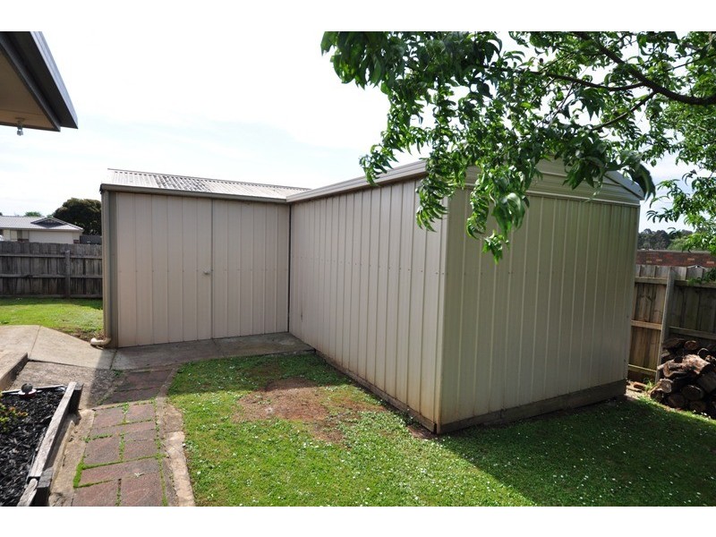 1 McClure Street, Drouin VIC 3818