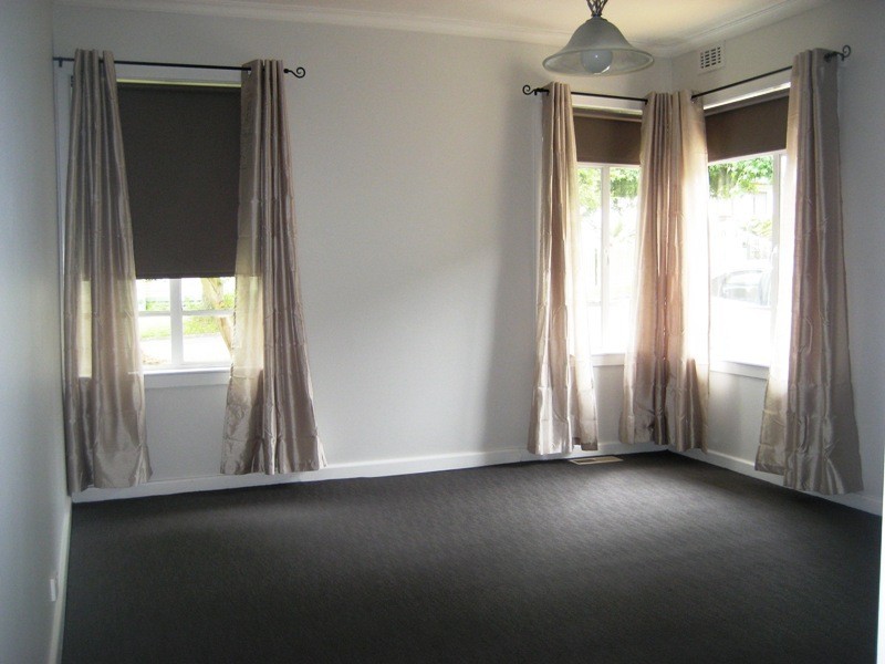 18 George Street, Warragul VIC 3820