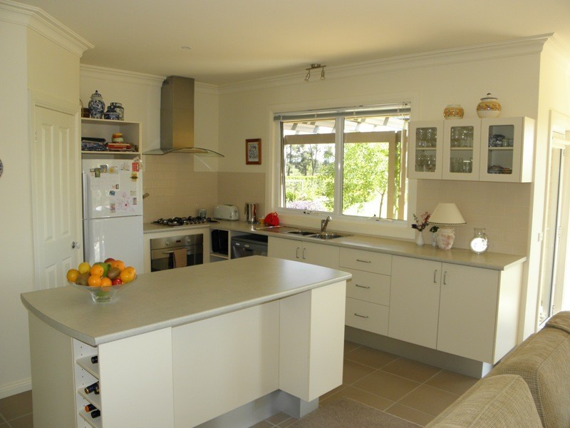 306 Stuhrs Road, Darnum VIC 3822