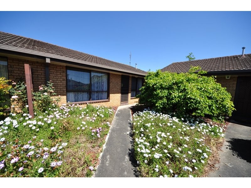 3/11 Archibald Crescent, Warragul VIC 3820